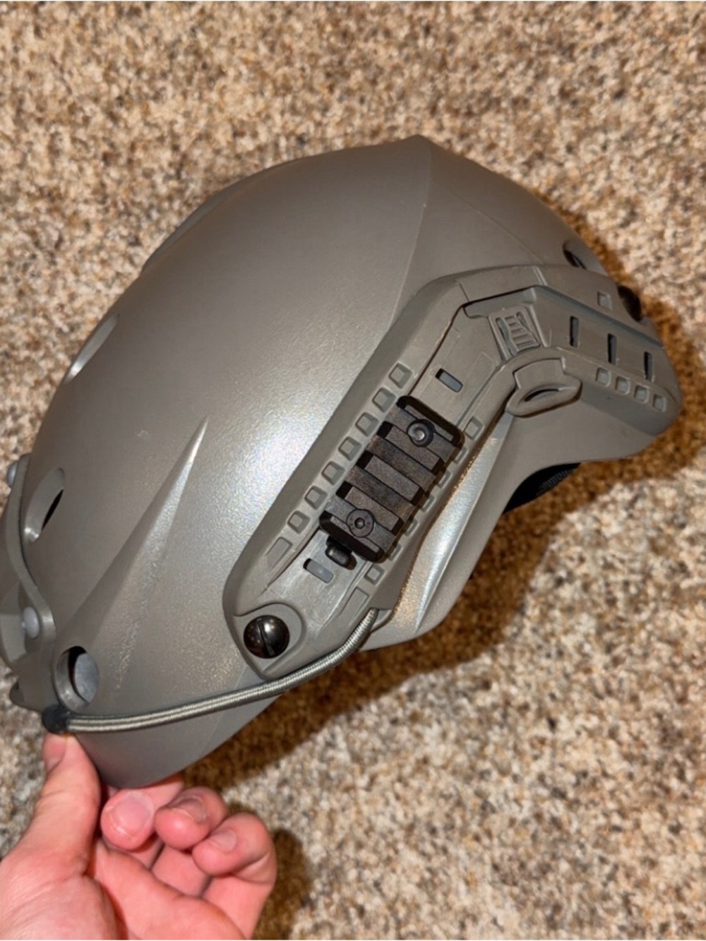 Tactical Helmet in Matte Gray